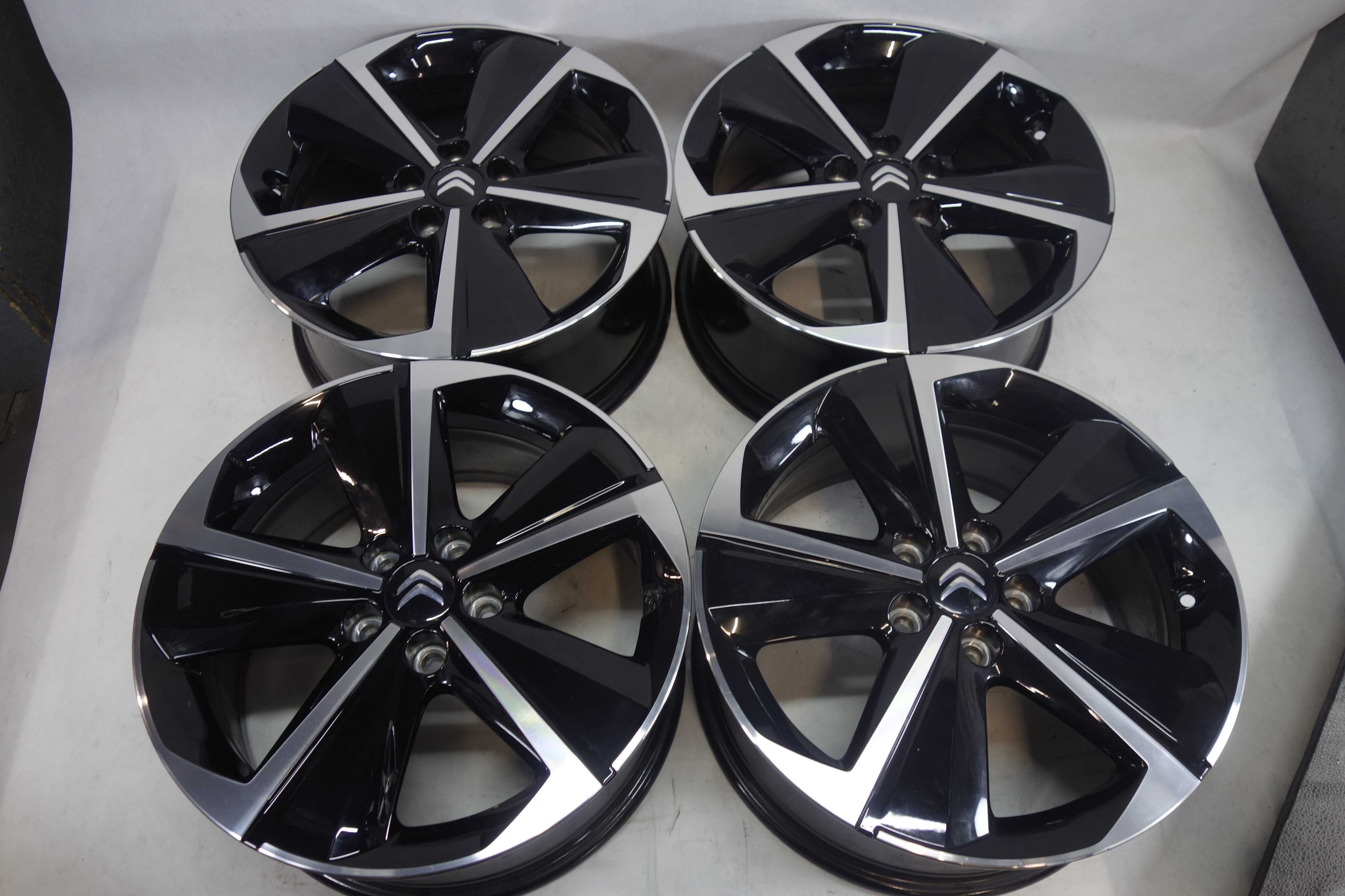 NOWE Alufelgi 17" 5x108 Citroen C4 C5 C6 Jumpy Czarny + Poler 808