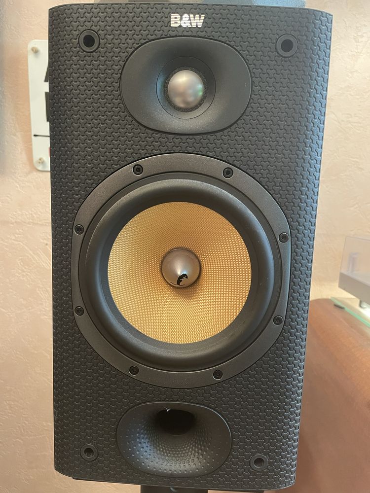 Bowers & Wilkins DM 601 s3