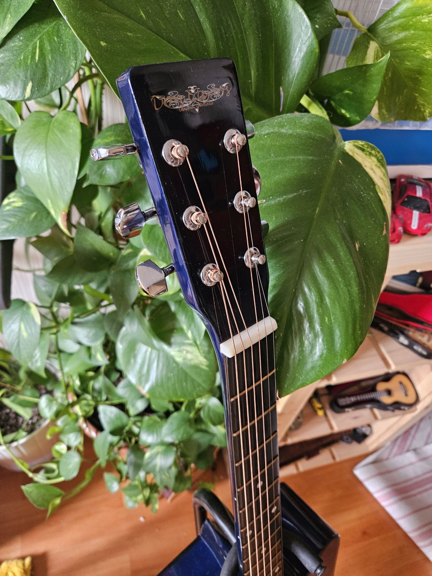 Gitara akustyczna w bardzo dobrym stanie