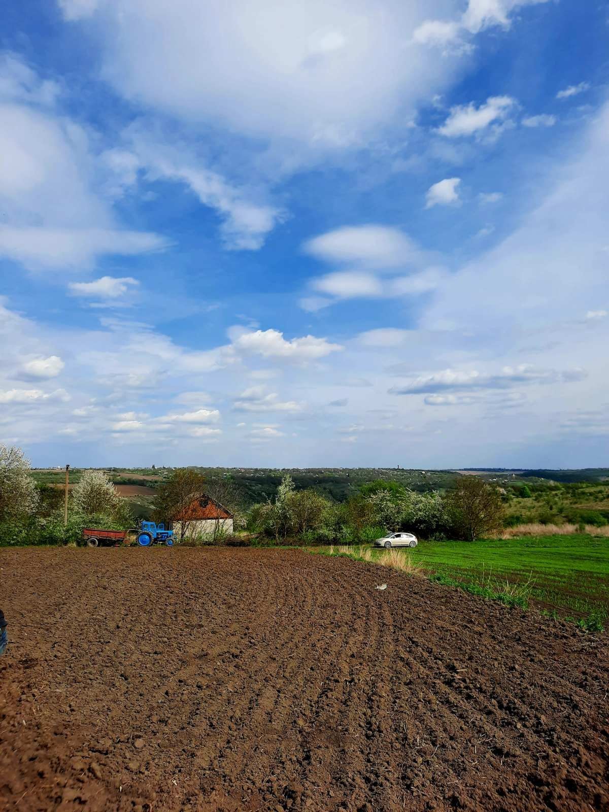 Продам земельну ділянку