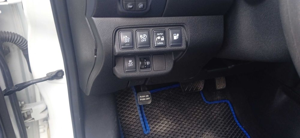 продам Nissan Leaf 2014 24kWt I покоління (FL)