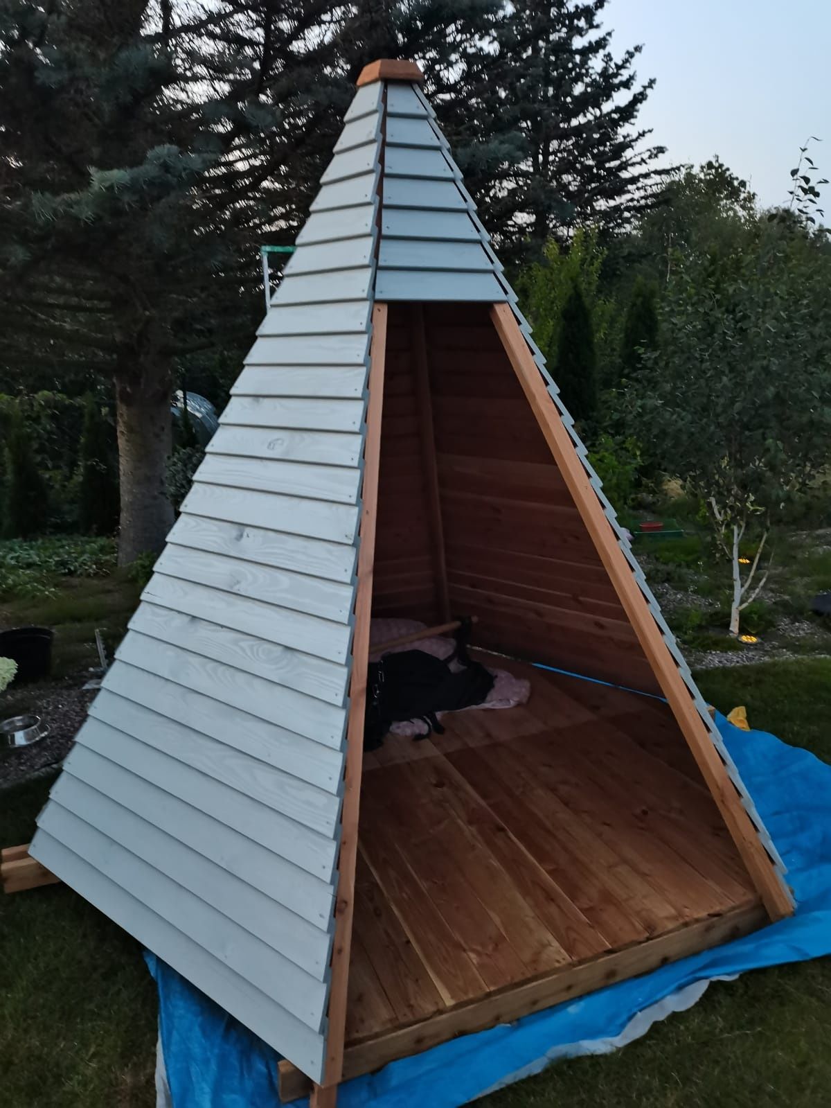 Domek dla dzieci drewniany, tipi