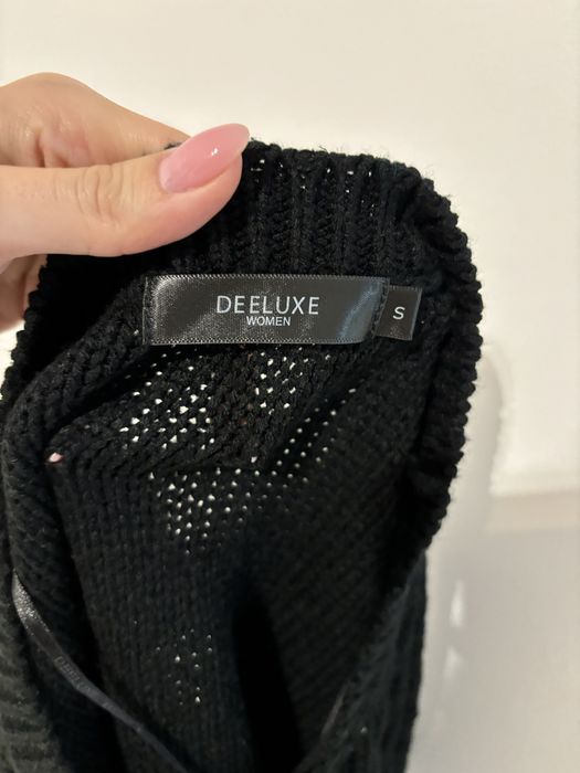 Czarna sweterkowa kamizelka bezrękawnik S 36 na jesień zimę sweter