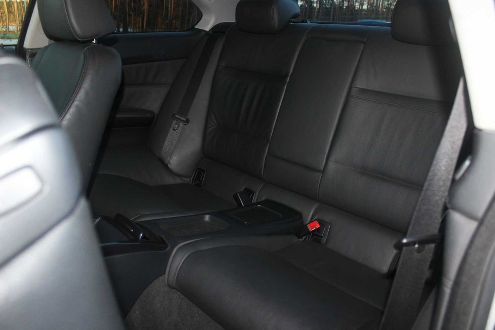 BMW seria 3 E92 3.0i 325i Automat