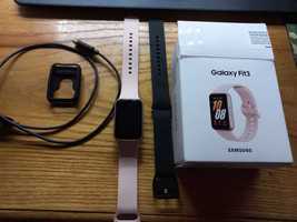 Фітнес-браслет Samsung Galaxy Fit3+чорний ремінець і бампер, нове