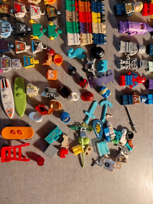 лего ПРОДАЮ ВЕСЬ ЗА 2500