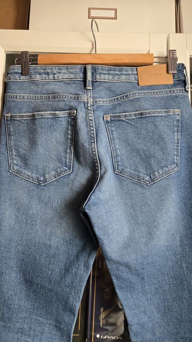 Jeansy bootcut H&M 28