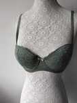 Primark koronkowy biustonosz 75C