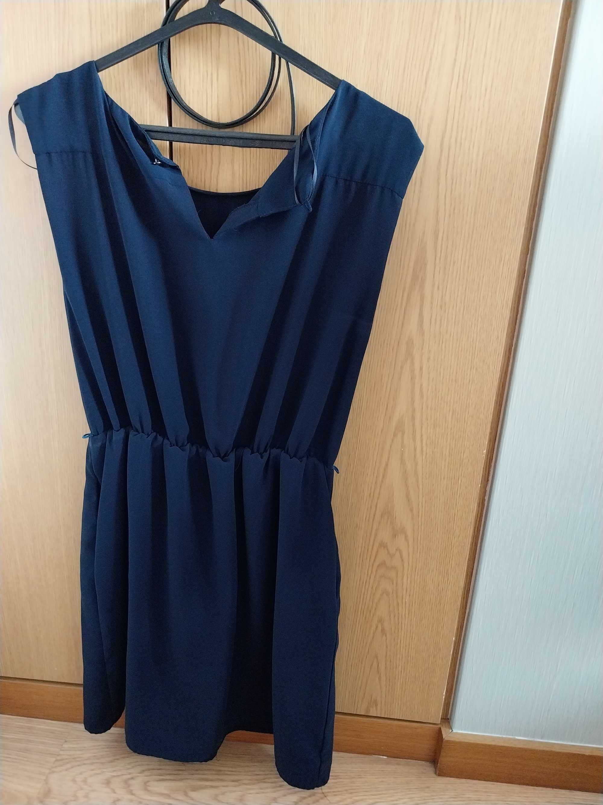 Vestido azul Mango com cinto