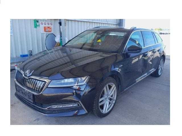 Maska Zderzak Pas Lampy Led Kompletny Przód Skoda SuperB III Lift L&K
