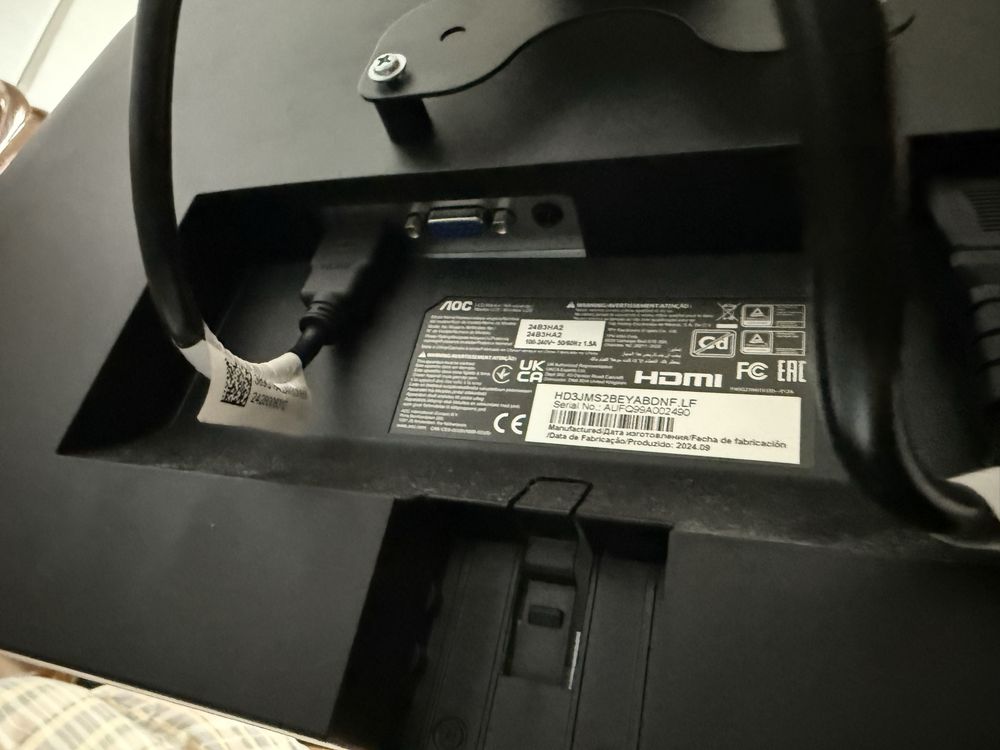 Monitor em excelente estado