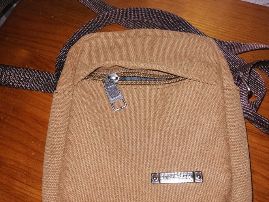 Bolsa de ombro castanha NOVA