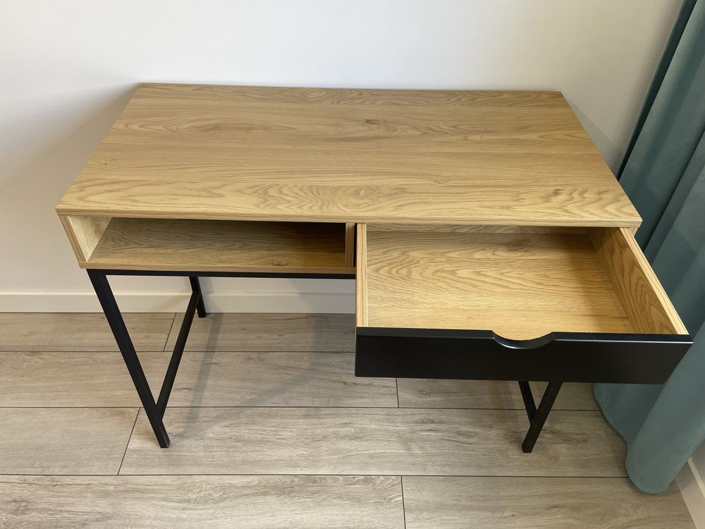Stolik loft ikea toaletka biurko konsola