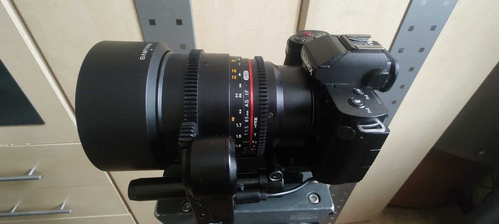 Obiektyw Samyang 85mm T1.5 MFT