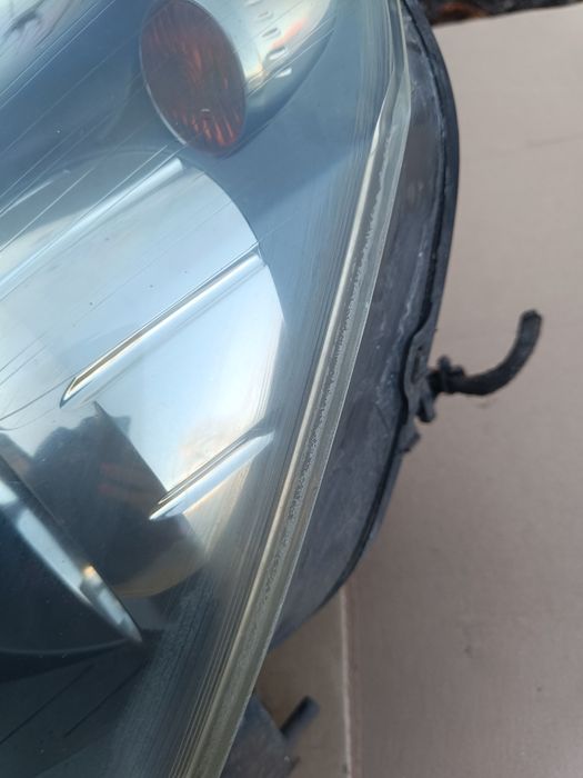 Lampa lewa przednia Opel Zafira B