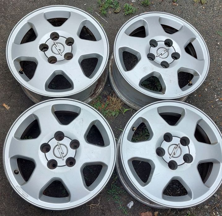 Alufelgi 15 cali 5x110 Opel Zafira Meriva / oryginalne b.ładne