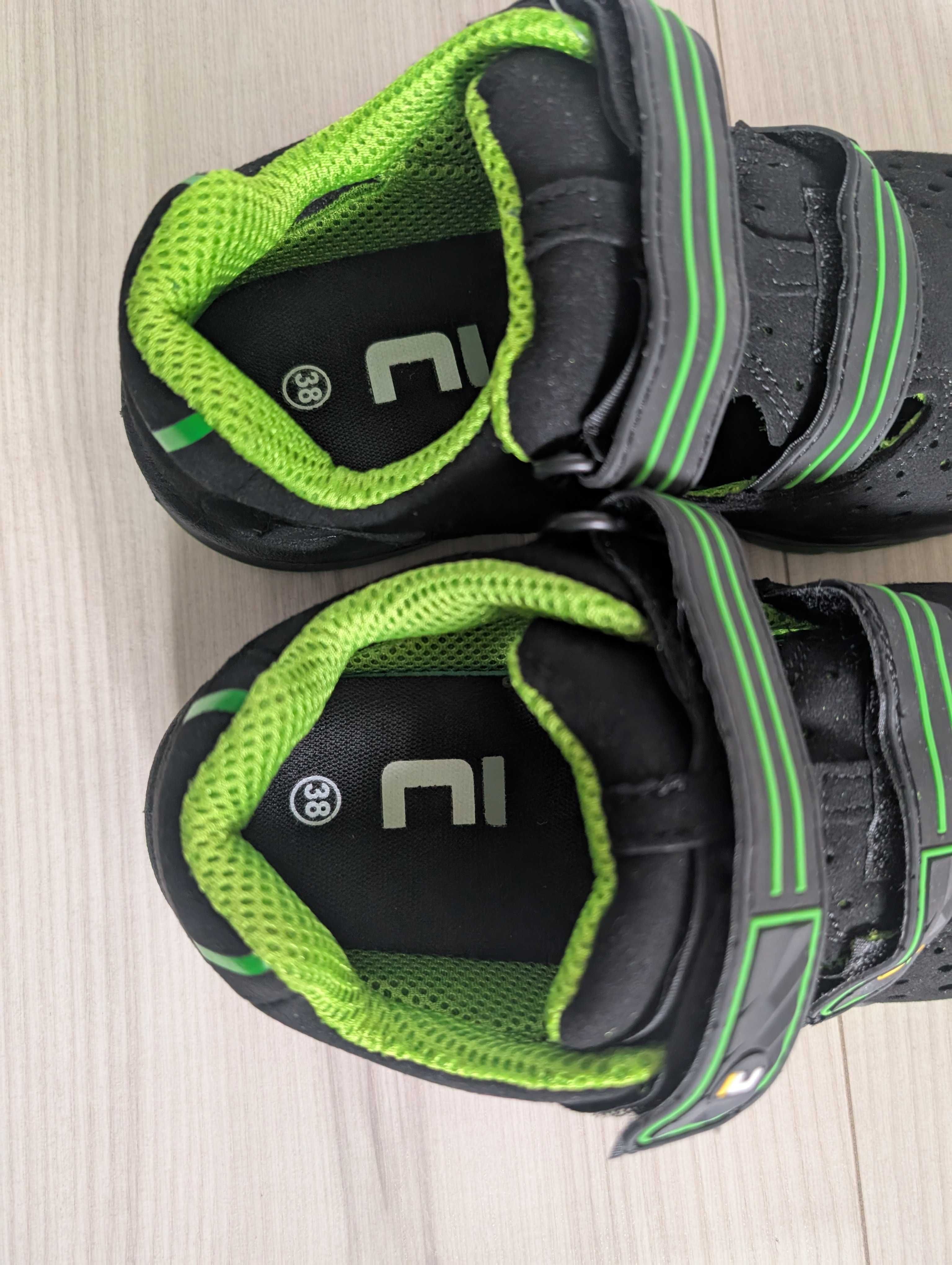 Buty robocze ochronne Cerva HALWILL MF ESD S1P SRC, rozmiar 38