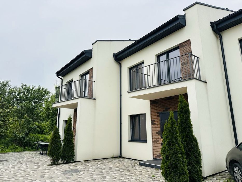 БЕЗ КОМІСІЇ, готовий кутовий таун, можна заходити на ремонт