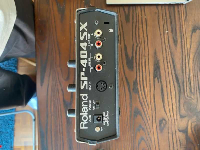 Roland SP-404SX usado para vender
