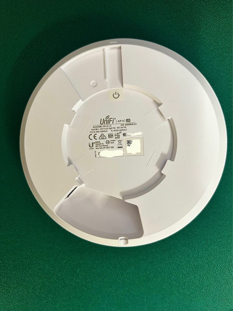 Access point Ubiquiti UniFi UAP-AC-LR