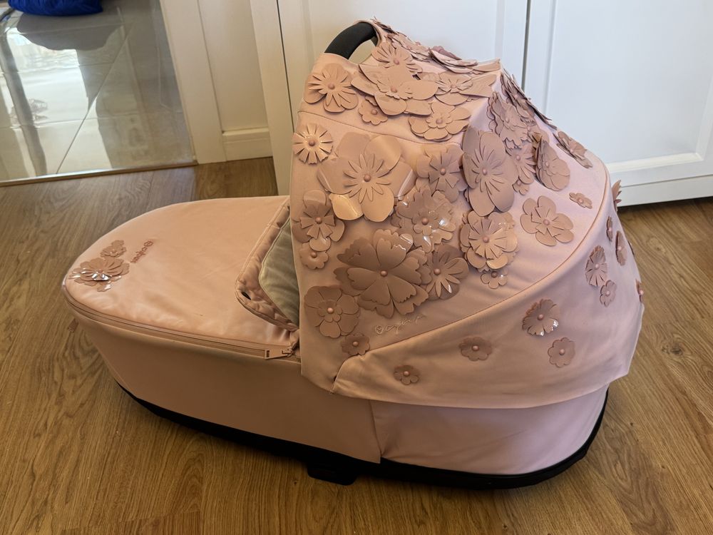 Gondola wozka cybex floral rozowy