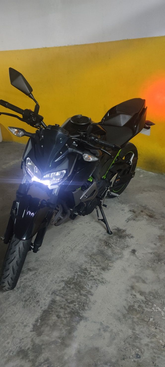 Kawasaki Z400 - preço fixo