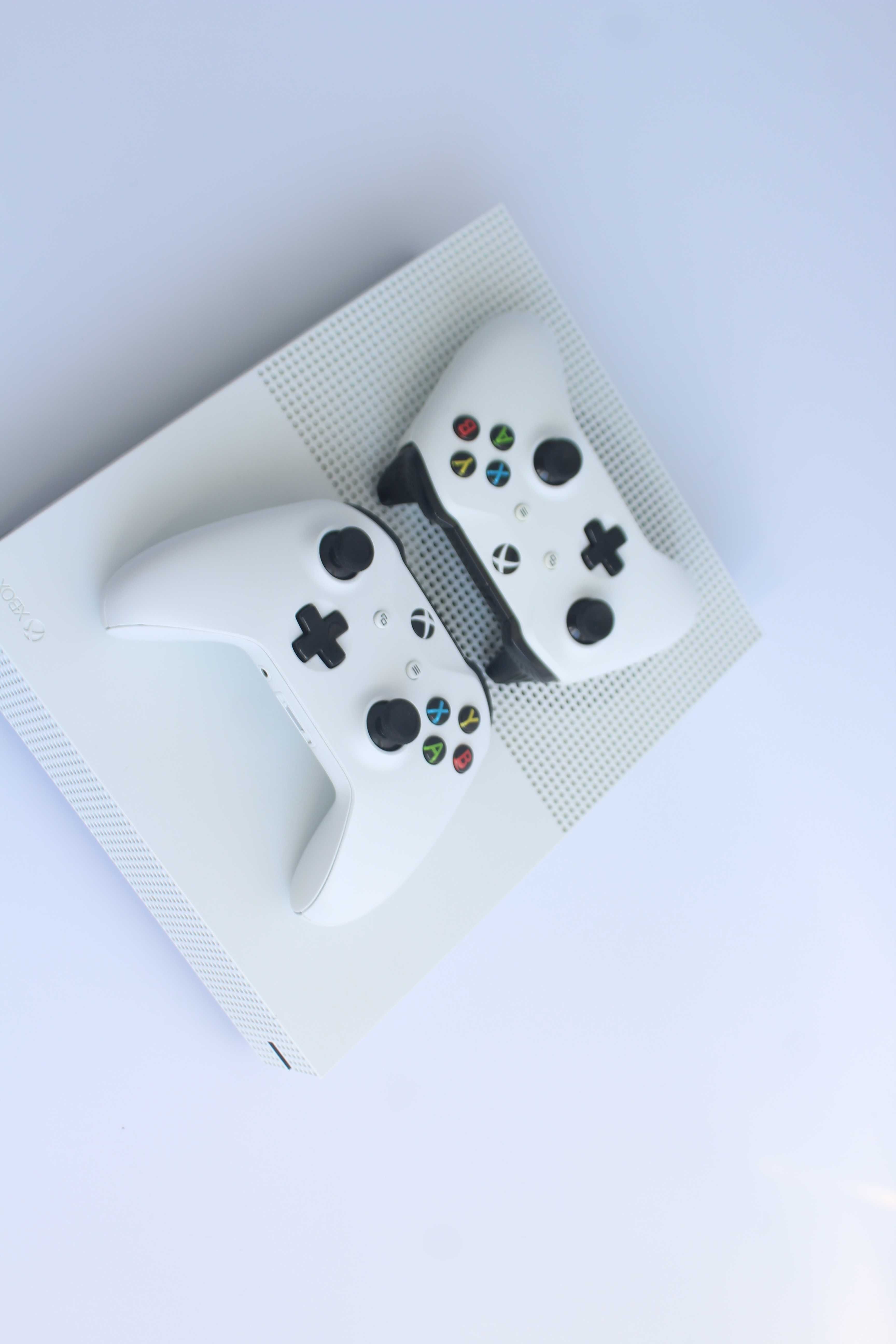Xbox One S 500GB + 2 геймпади, консоль, X-box. Гарантія.