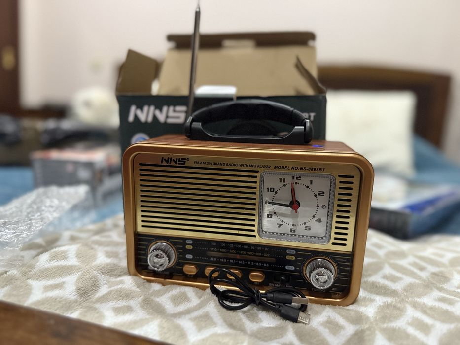 Radio vintage novo