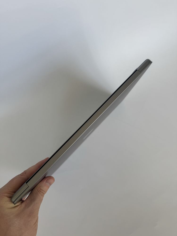 Macbook Air 13 M3 2024 8/256gb Стан нового 22цикла