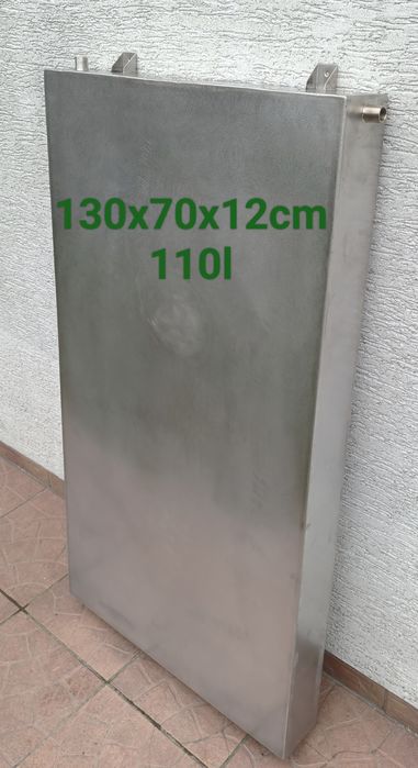 Zbiornik wyrównawczy stal nierdzewna.