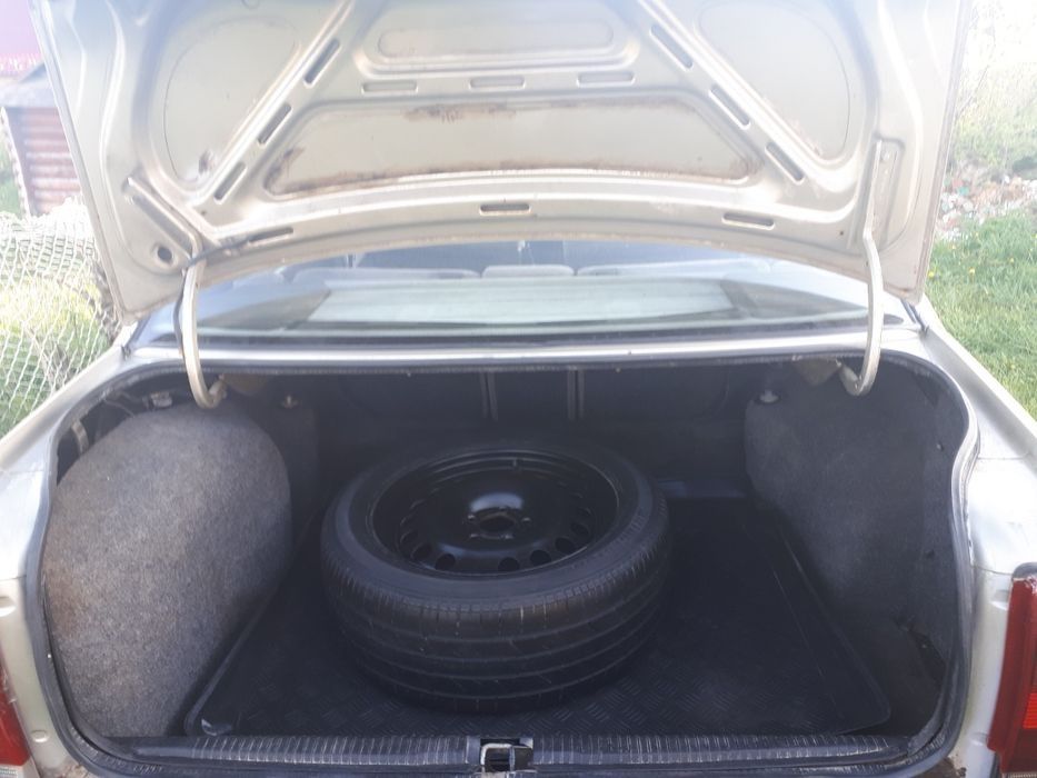 Продам Опель Омега а,2.0 Інжектор