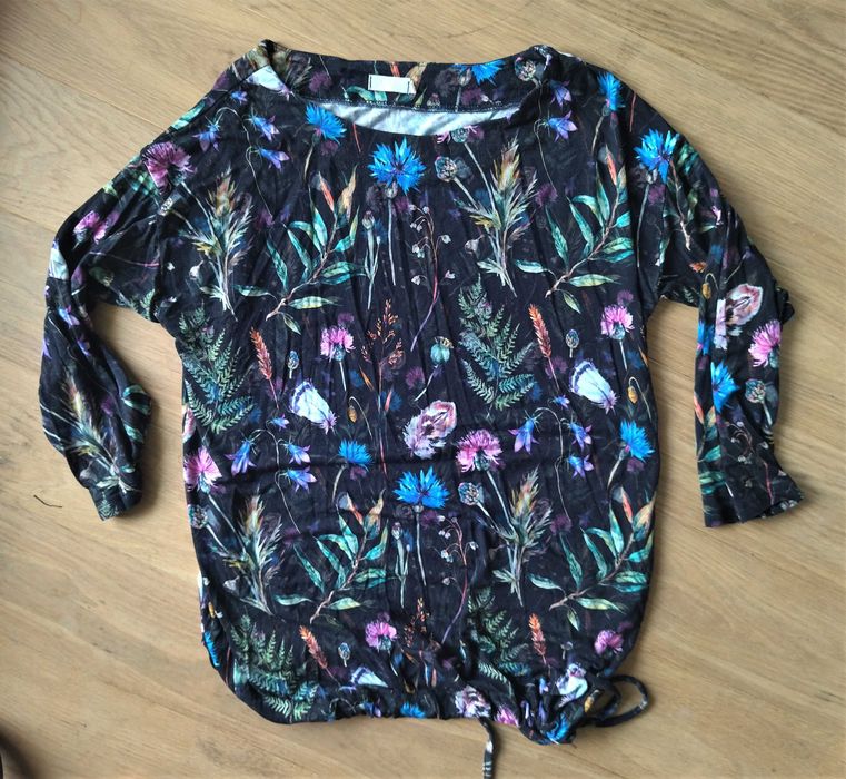 Bluzka w kwiaty, rękaw 3/4, dół z troczkiem, wiskoza, Tola, 40