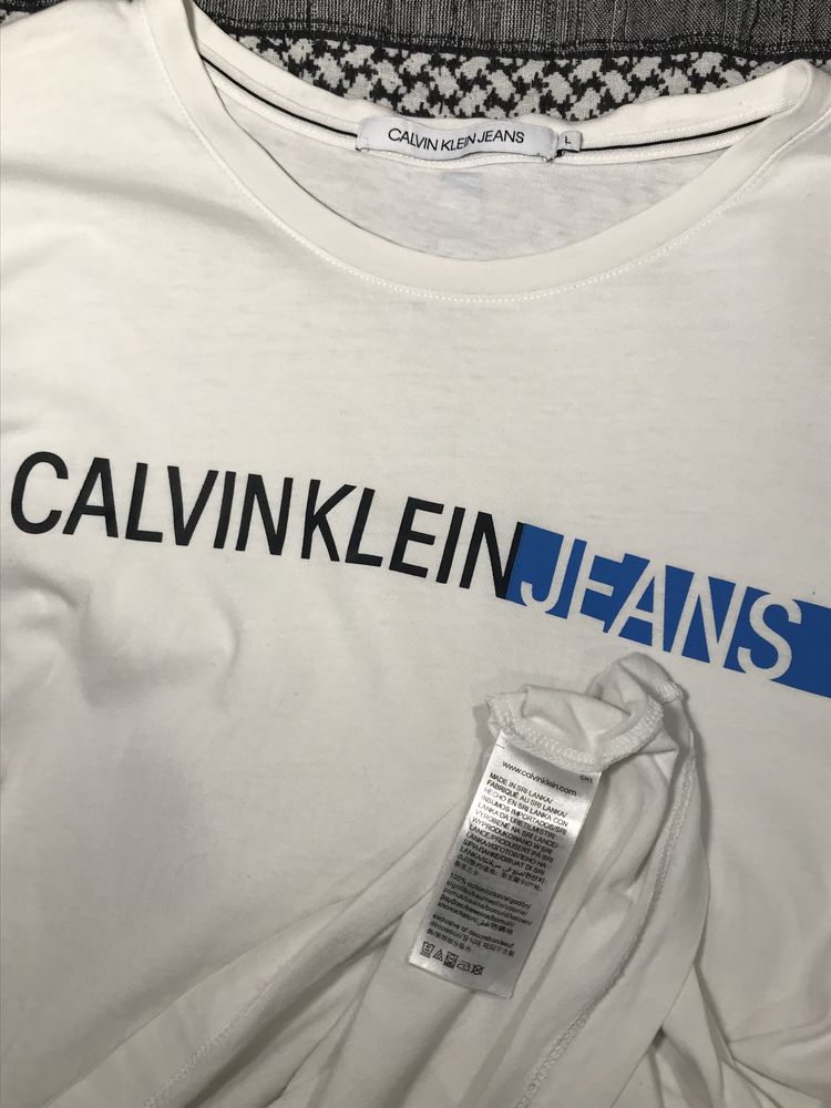 футболка Calvin Klein Jeans