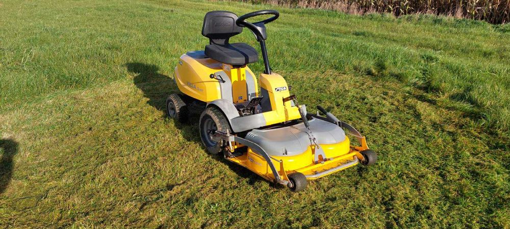 Kosiarka Traktorek Stiga Villa 12hst szybka zwrotna