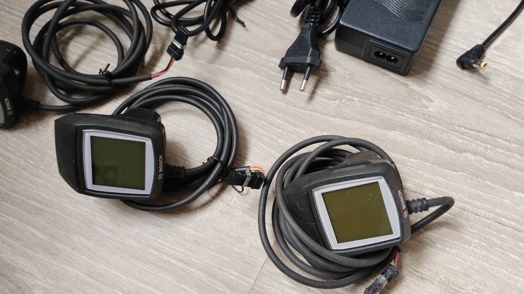 Display Bosch Purion e Carregadores eBike 3 pins e plug 5,5x2,1