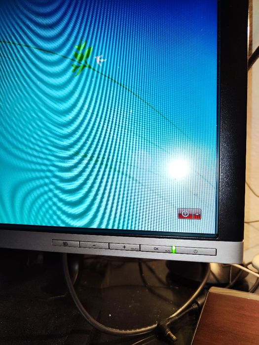 Монітор HP Compaq LA2205wg