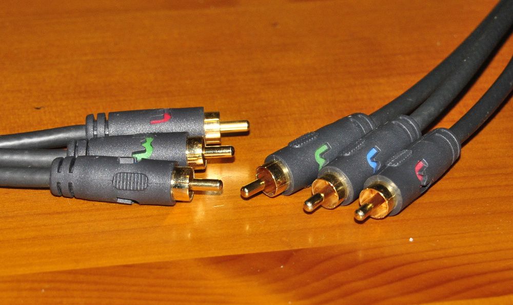 In-Akustik Ghost C-1 RGB/YUV 3 x RCA CHINCH