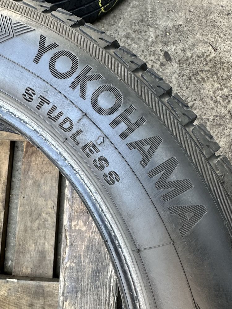 Шини 225 60 18 100Q Yokohama Ice Guard G075 пара