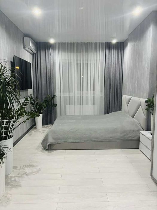 ЖК Кристалл! Молочная 52! Метро Левада! Продам 2К 68 м2