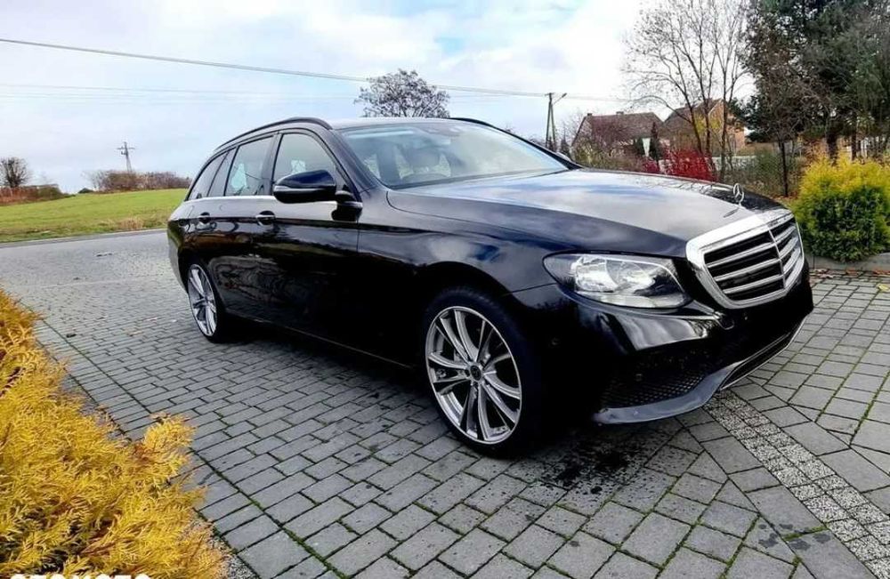 Mercedes-Benz Klasa E200 IGŁA automat ZAMIANA