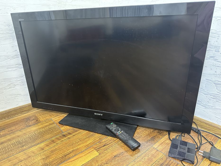 До продажу sony модель KDL 40 CX521 BRAVIA