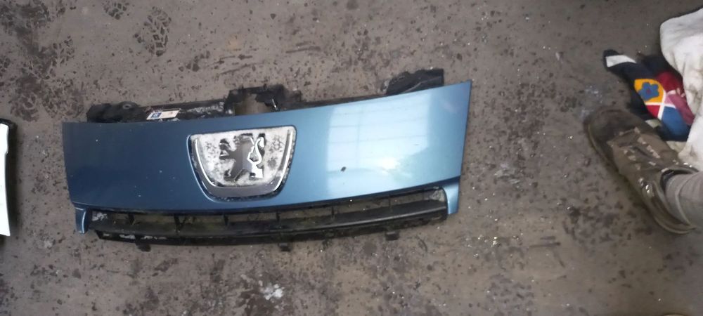 Grill atrapa zderzaka Peugeot EXPERT II
