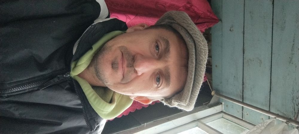 Грузчики  різноробочі  спуск погрузка мусора підняти меблі стяжка мешк