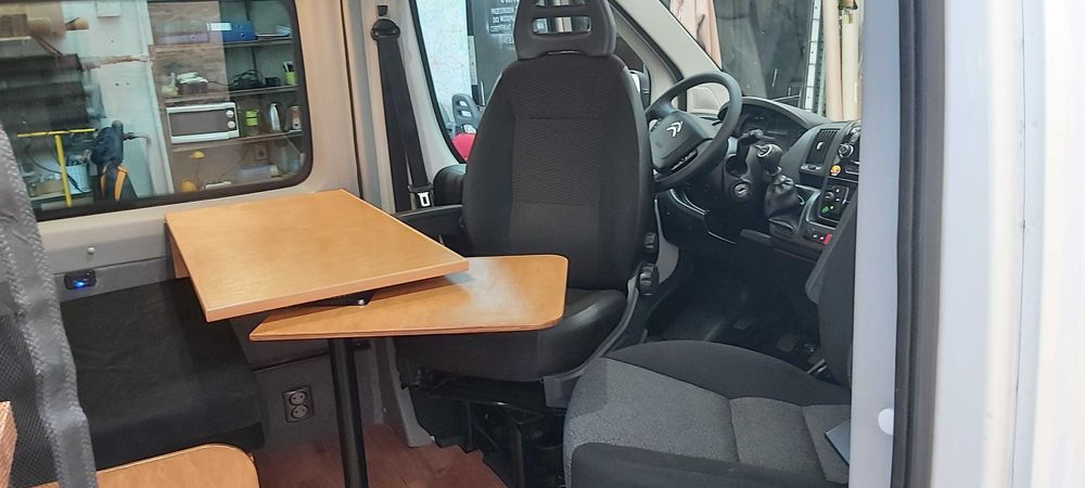 Kamper  Bus  Kompletna Profesjonalna Zabudowa Busów  Atrakcyjna Cena