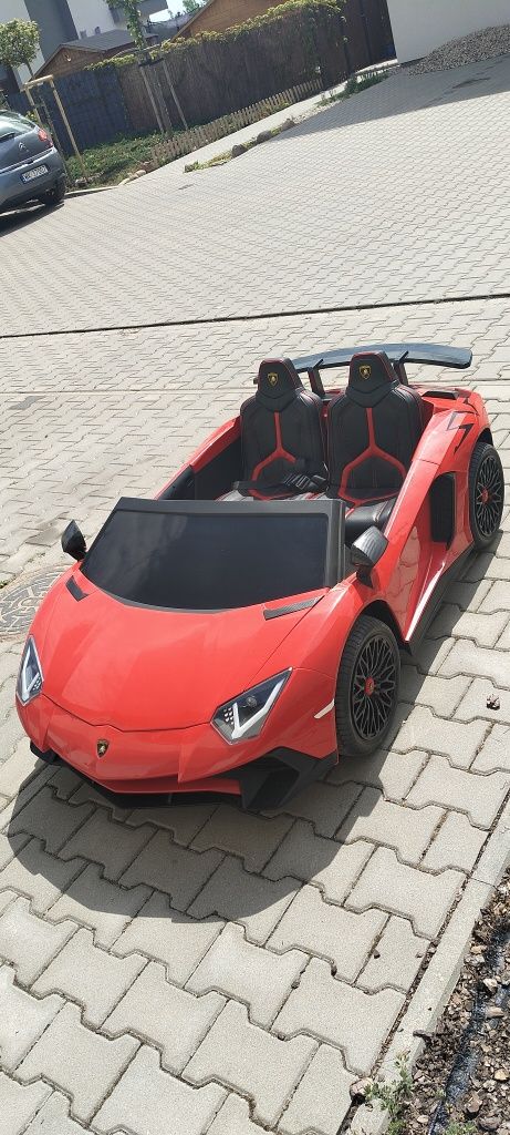 Auto na akumulator Lamborghini Aventador SV 2-osob, max 100 kg