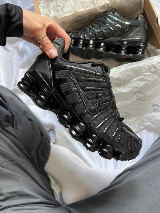 Buty Trampk Nike Shox TL Black R.40