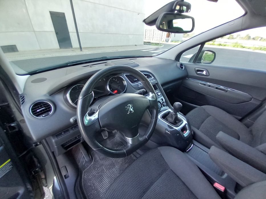 Peugeot 5008 1.6 BlueHdi ( 7 ligares) - 2017 - Novo Preço