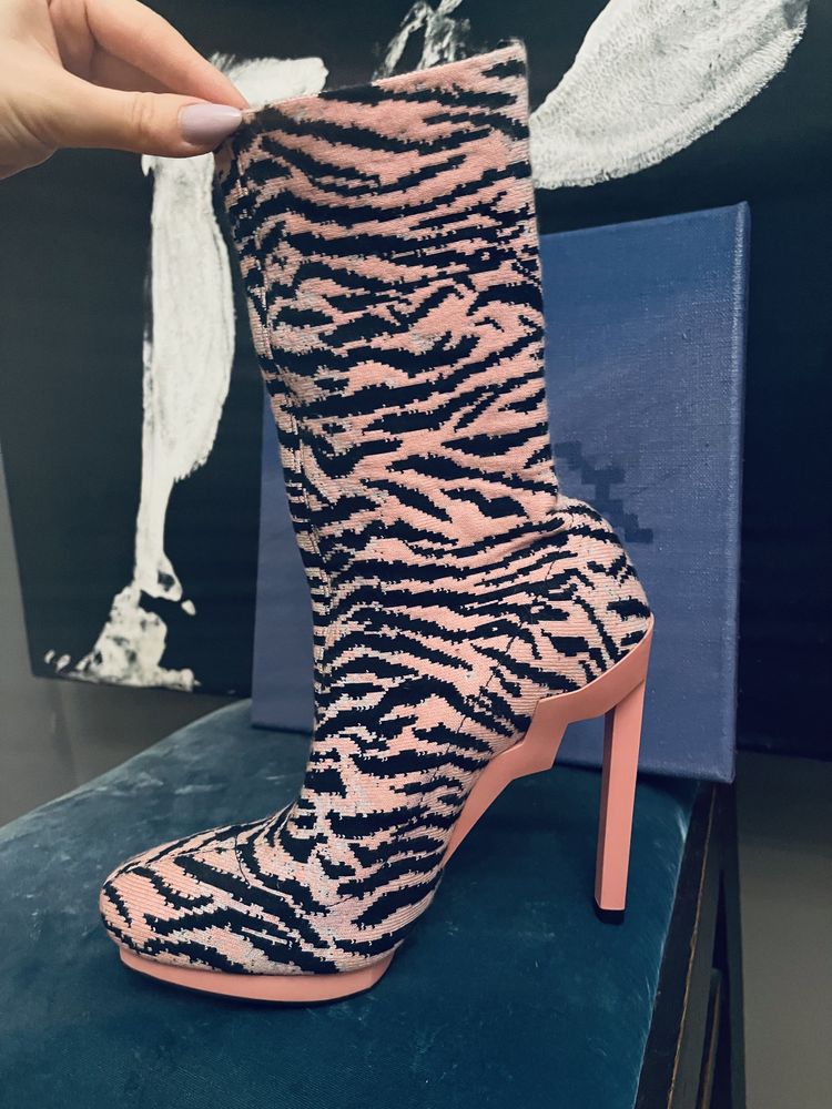 Buty z kolekcji Kenzo x H&M rozmiar 37
