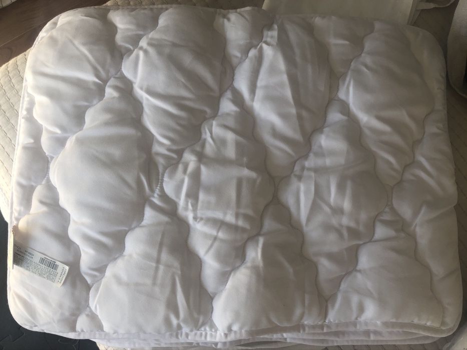 Enchimento para resguardo de berço da Zara Home