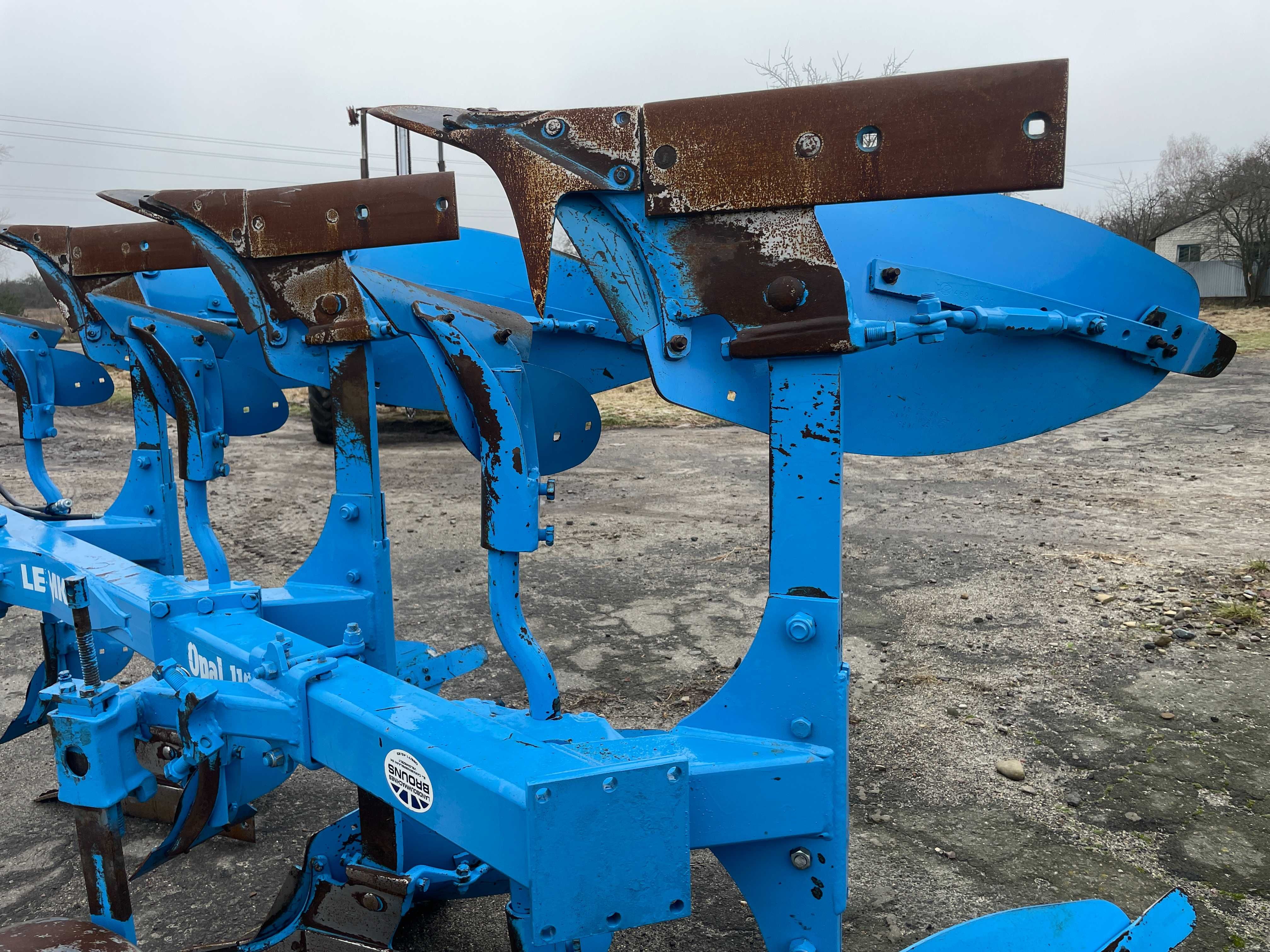 Плуг оборотний 3-корпусний Lemken opal 110 090 90